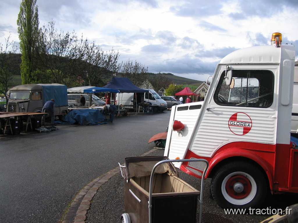 2012_Soultzmatt (3).JPG - 2012 - Avril - Bourse organisée par le CVAAM - Hy Plateau